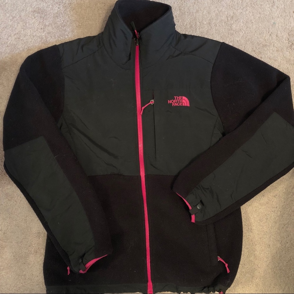 Women’s NorthFace fleece zip up jacket